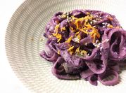 Una foto di pasta alla senape