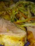 Pechuga de pollo con jamón y ensalada papas