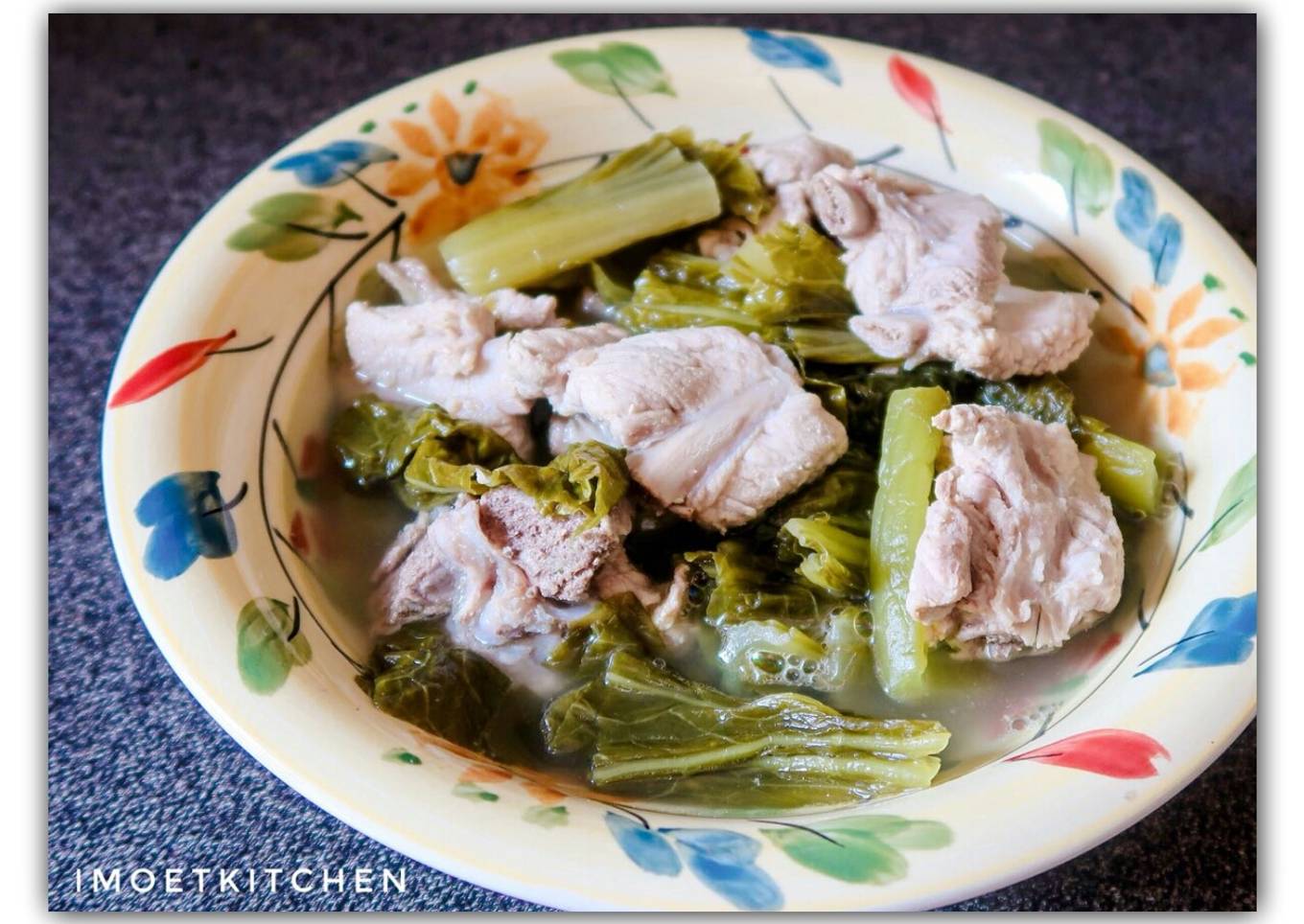 Bakut sayur asin