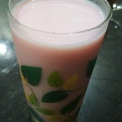 A picture of Rose water shake.