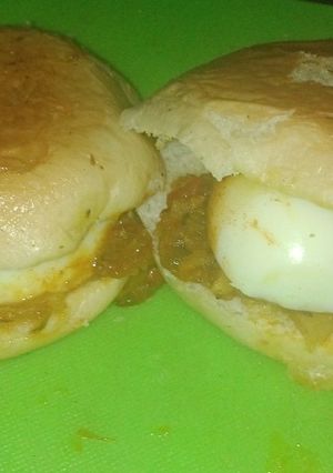 முட்டை பன்(egg bun recipe in tamil) செய்முறை முக்கிய புகைப்படம்