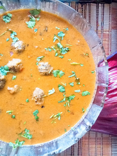 வாழைப்பூ உருண்டை குழம்பு செய்முறை முக்கிய புகைப்படம்