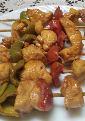A picture of Delicious chicken shashlik.