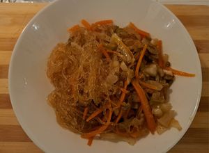 Foto di Spaghetti di Soia con Verdure