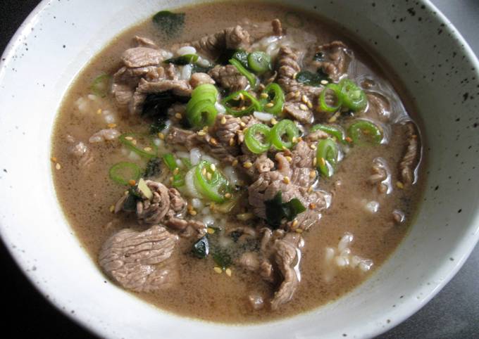 Beef & Wakame Soup On Rice