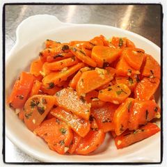 A picture of Honey Glazed Carrots.