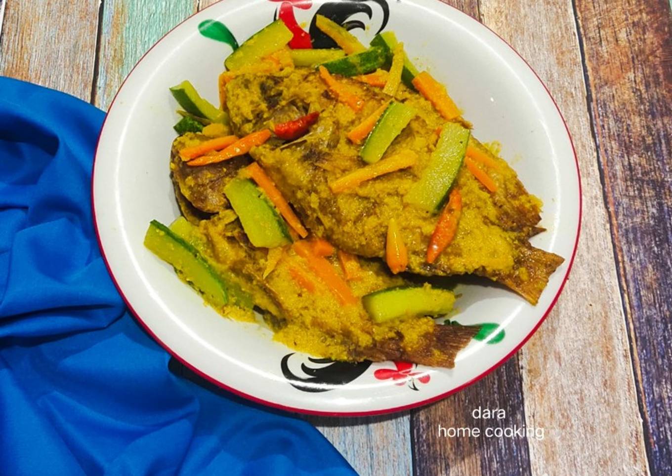 Ikan Nila Goreng Bumbu Acar