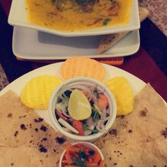 A picture of Daal masoor with baingan.