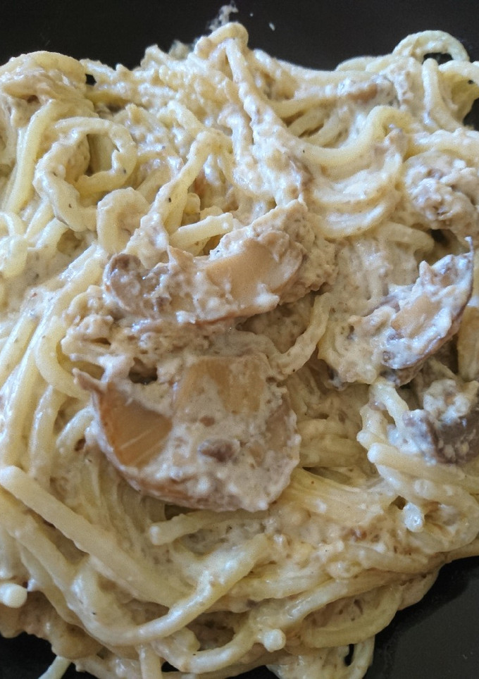 Una foto de Pasta con salsa de champiñones
