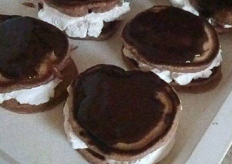 Csokis töltött palacsinta