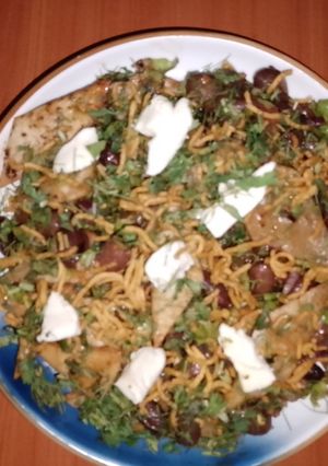 A picture of Mexican bhel 🫑🍋🍅🧀.