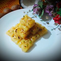 A picture of Potato Burfi.