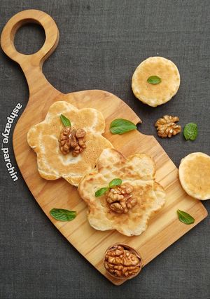 عکسی از دستور پنکیک مغزدار با آب پنیر 🌸