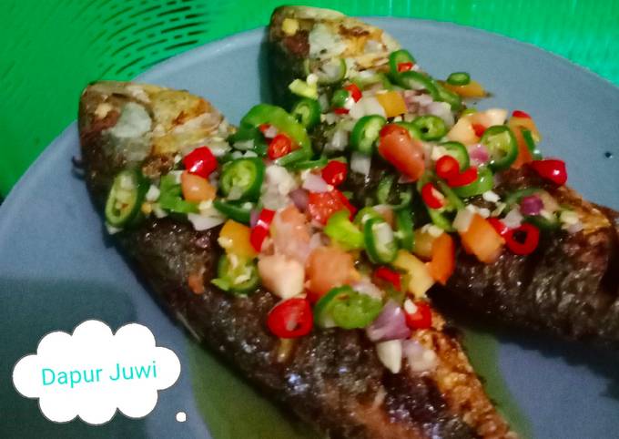 Ikan Kembung Goreng Sambel Dabu sederhana