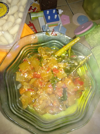 Langkah Mudah untuk Membuat Oseng Kikil Pedas Enak
