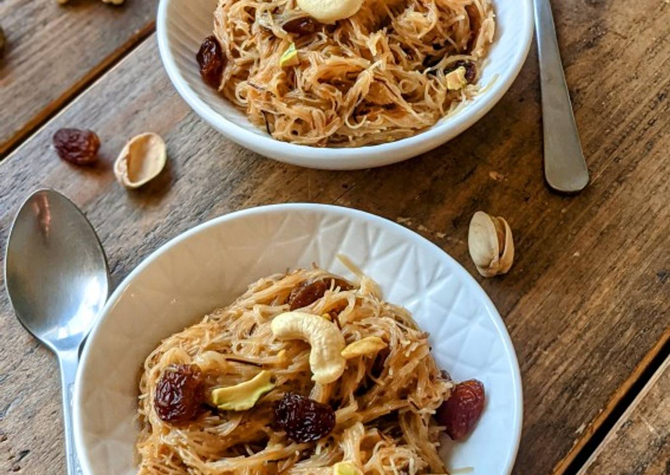 Balaleet (seviyan pudding)