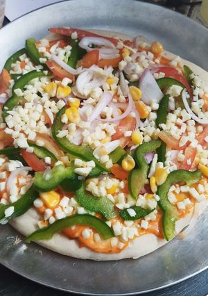 A picture of Farmhouse Pizza.