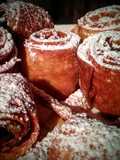 Rollos de Nieve con bacon y ciruelas pasas!!