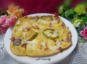 صورة لوصفة أومليت بالحلوم والخضروات المشوية