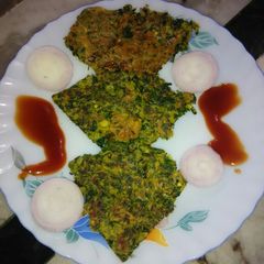 A picture of Bitter gourd leaves Paratha.