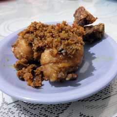 Ayam goreng bumbu রেসিপির প্রধান ছবি