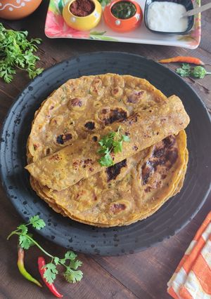 A picture of Leftover Aaloo Ragdaa Methi Paratha.