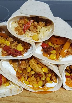 Φωτογραφία της συνταγής Fajitas με κοτόπουλο, γιαούρτι και τυρί