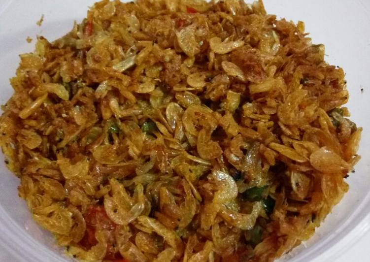 Resep Udang rebon goreng oleh Mama Kiya Cookpad