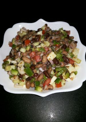A picture of Three beans salad.