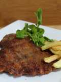 Milanesa estilo argentino al plato
