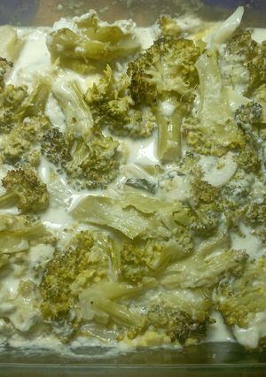 Una foto de Brócoli al ajo y queso