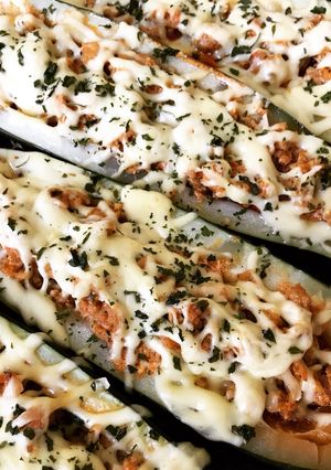Töltött cukkini recept fotója