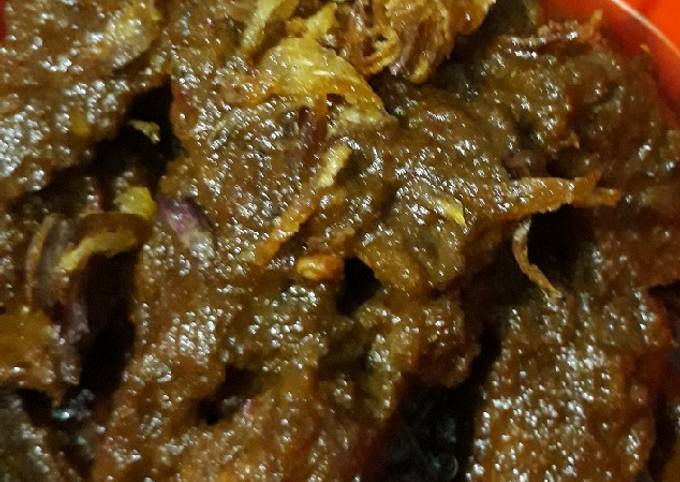 Daging semur rasa rendang