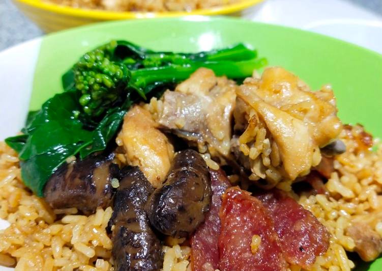 Steps to Prepare Quick Claypot Chicken Rice (by Rice Cooker)