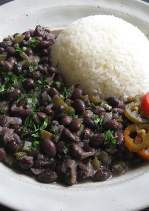 A picture of Cuban Black Beans.