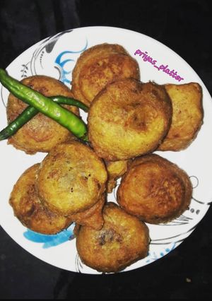 आलू चाप (aloo chop recipe in Hindi) रेसिपी मुख्य फोटो