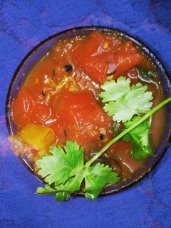 টমেটো ধনেপাতার চাটনি (tomato dhonepata chutney recipe in bengali) রেসিপির প্রধান ছবি