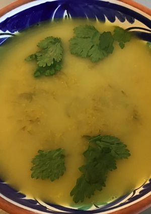 Une photo de Potage poireaux et pommes de terre au curry