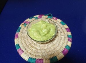 Foto principal de Mahonesa de aguacate y huevo cocido
