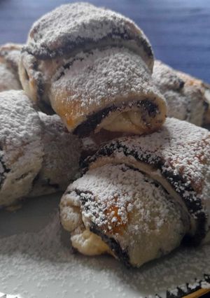 Szilvalekváros, mákos tekercsek #januar2026 recept fotója