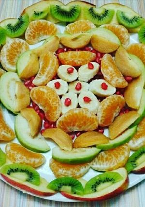 A picture of Fruit salad.