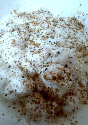 A picture of Dahi barey.