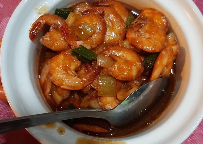 Udang goreng mentega