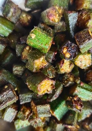 A picture of Masala bhindi.