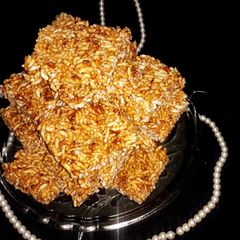 A picture of Murmuray chikki.
