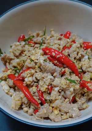 รูปของ ไข่คั่วปลาร้า🍳