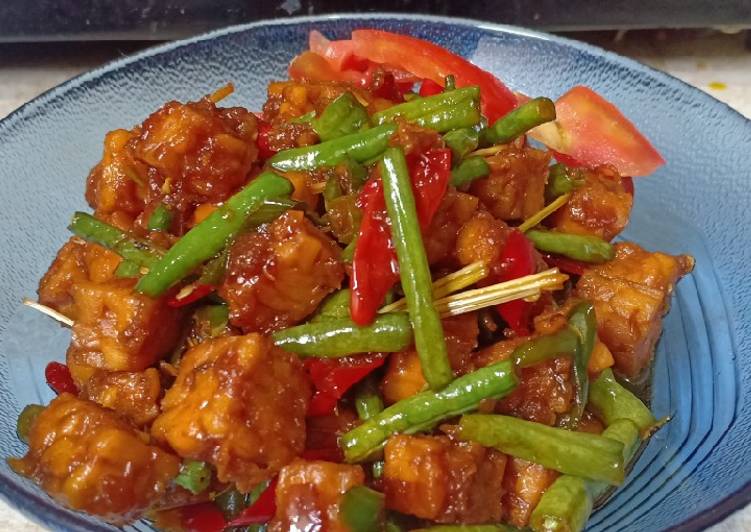 Cara memasak Oreg tempe basah kacang panjang yang Lezat Sekali