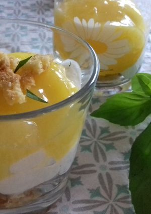 Une photo de Cheesecake citron-basilic sans cuisson