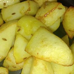 A picture of Fried jeera aloo.
