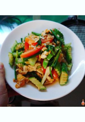 รูปของ แตงกวาผัดไข่,,,🥚🥒🍅🥒🥚#กินผักรักสุขภาพ4